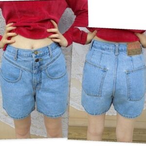 Vtg 90s Baxis light wash button fly pleated high waisted denim mom jean shorts 6